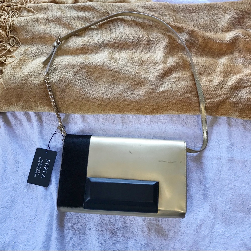 FURLA Womens Fur Patent Leather Shoulder Bag - Picture 2 of 8